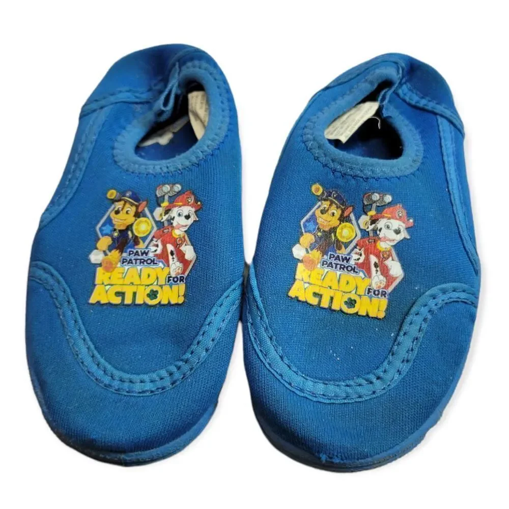 Paw Patrol water shoes 7/8